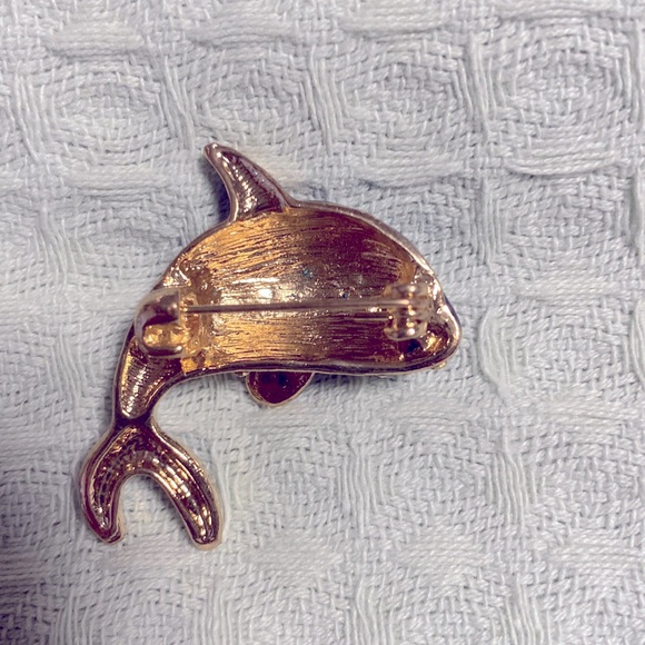 🌷A unique whale brooch. - Picture 3 of 3